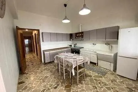 Roses Annullato Трабия